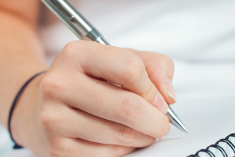 Umzugs-Checkliste mit allen wichtigen Aufgaben für einen reibungslosen Ablauf