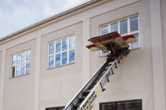 Umzug mit Schrägaufzug